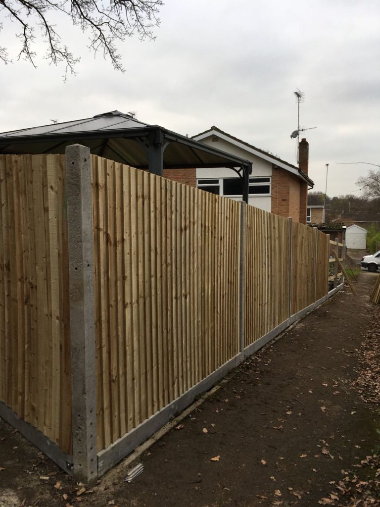 100ft Fencing in Windsor, Berkshire Maple Tree Carpentry